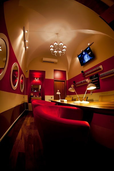 Photos of Nail Room