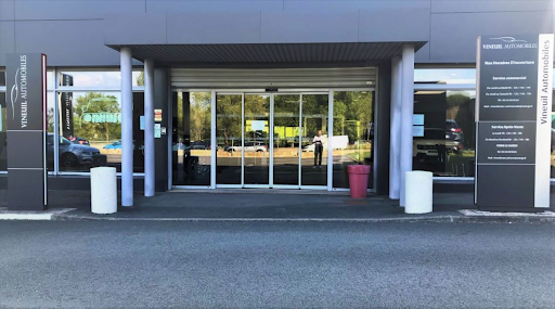 Vineuil Automobiles - Thumbnail