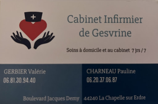PAULINE CHARNEAU