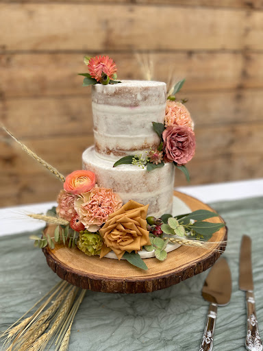 Midnight Sun Cakery - Thumbnail