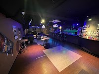 BEEBEE牧志・那覇牧支店