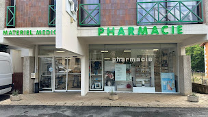 Photo n°1 de Cabine Téléconsultation Médecin Tessan à Javerlhac-et-la-Chapelle-Saint-Robert (Pneumologue)