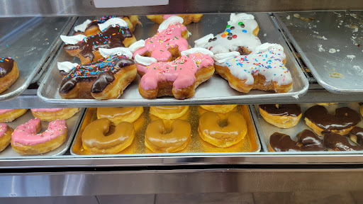 Horseshoe Donuts - Thumbnail