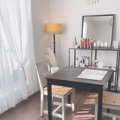 and fu¨ beauty atelier