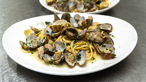 Emilia44 - Ristorante Pizzeria specialità di carne e pesce - Thumbnail