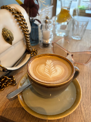 Moksha Caffe - Visual
