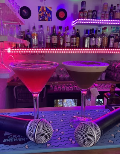 Benjys Karaoke Bar - Thumbnail