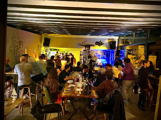İlker Bar Unplugged Stage