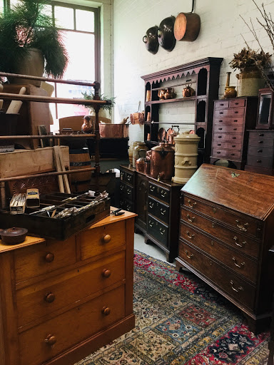 Red Fox Antiques - Thumbnail