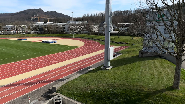 Rezensionen über Leichtathletikstadion Kleinholz in Oftringen - Sportstätte