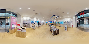 Photo n°21 de Boutique SFR Sarcelles à Sarcelles (Opérateur téléphonique)