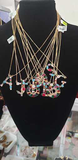 A/E ropa y accesorios de marca - Thumbnail