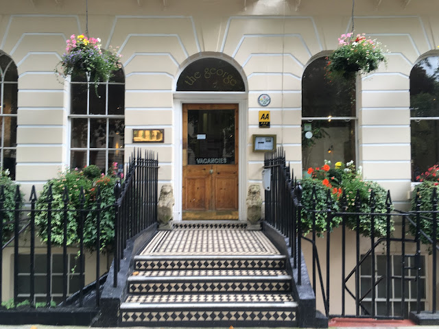 George Hotel by null