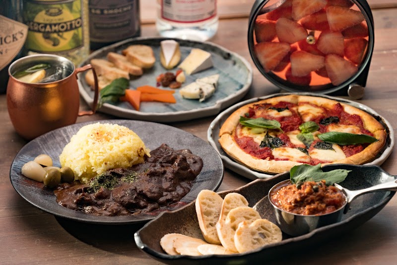 Mixology Bar source 241