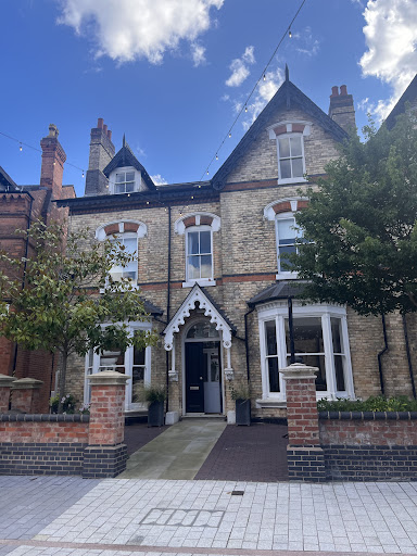 Growing Little Ones Ltd - Mummy & Baby Spa and Wellness Retreats