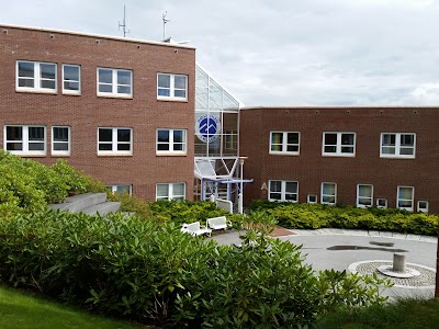 Photos of Molde University College - Science college in logistics