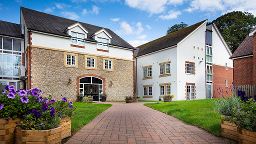 Kentford Manor - Expert Care in Newmarket