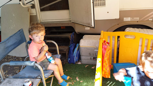 China Flat Campground Gallery - United States