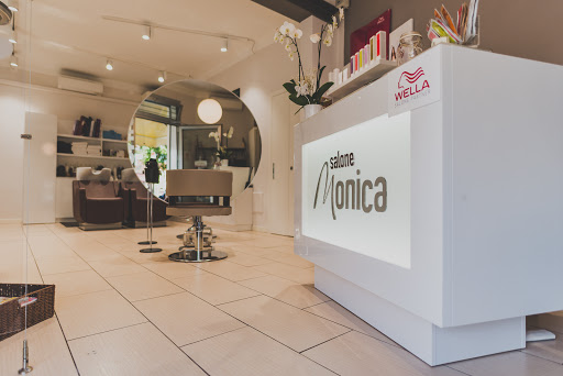 Salone Monica - Parrucchiera e Make-Up Artist Gallery - Italy