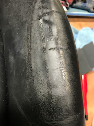 Photo n°9 de J V Color cuir à Donzac (Service de restauration d'automobiles)