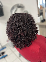 Photo n°12 de Hair Force à Villefontaine (Salon de coiffure)