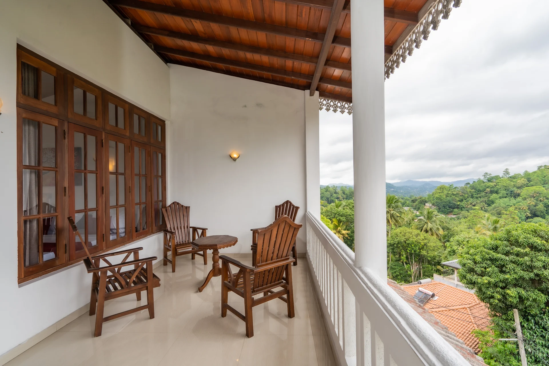 Kandy City Oasis Hotel