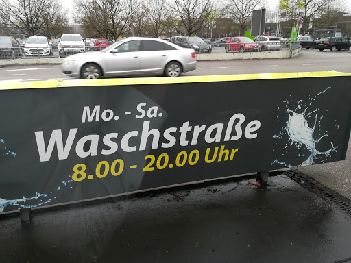 Edeka Autowäsche - Thumbnail