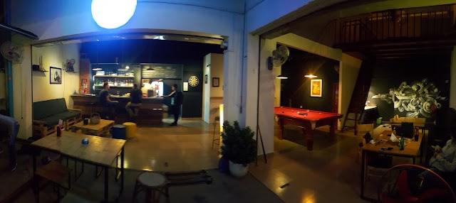 La Pétanque Bar