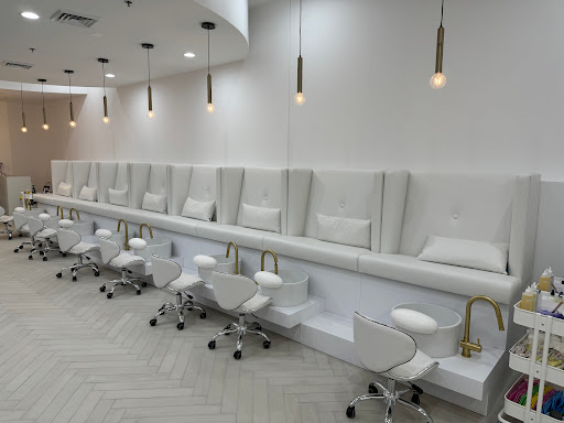 Lacquer Lounge - Visual