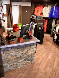 Photo n°12 de Superdry La Norma à Villarodin-Bourget (Magasin)