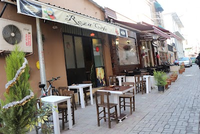 Roza Cafe & Bar