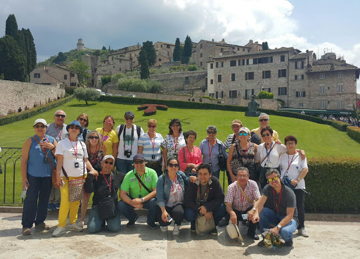 Guida turistica dell'Umbria Cinzia Conte - Dove le pietre raccontano - Thumbnail