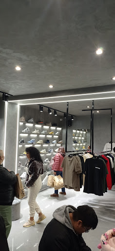 Newcop Store - Visual