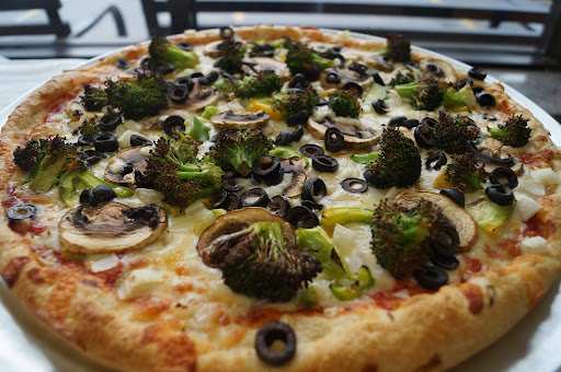 Royal Pizza Roast Beef & Seafood - Thumbnail