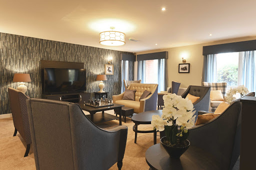 Dedicated residential home Support in Nottingham