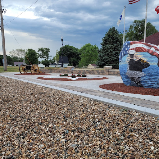 Muscatine County Freedom Rock, Wilton Iowa - Thumbnail