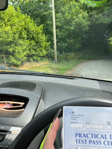 Jackie Harris Driving Instructor - Thumbnail