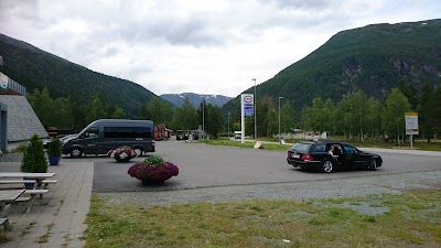 grocery-or-supermarket