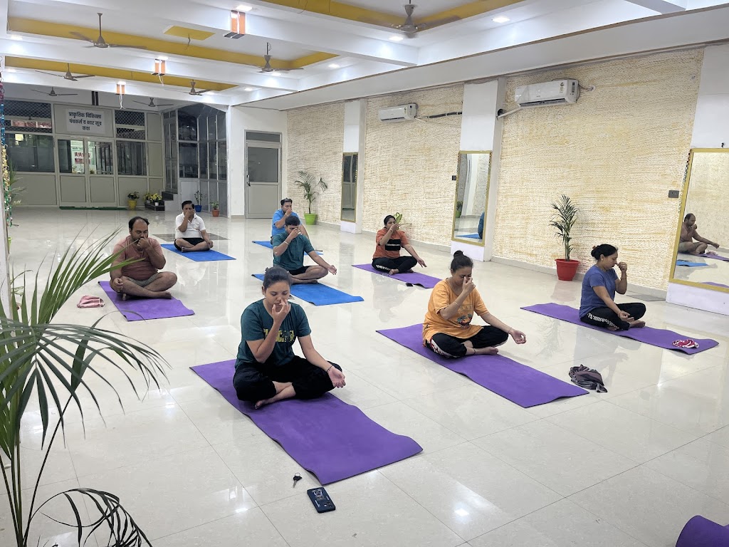 Dync Divya Yoga Nirogyam Chikitshalaya