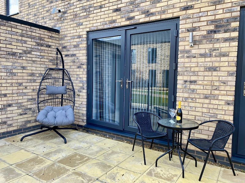 The Parkes | LL Couture-Listings photo 3