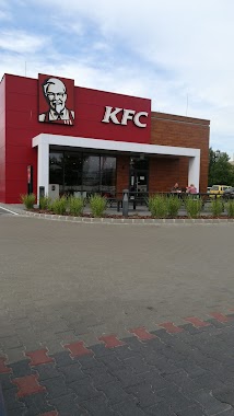 KFC Hunyadi Drive Thru, Author: Erika Vargáné Dankó