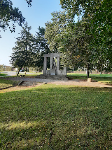 Park Denkmalplatz - Thumbnail