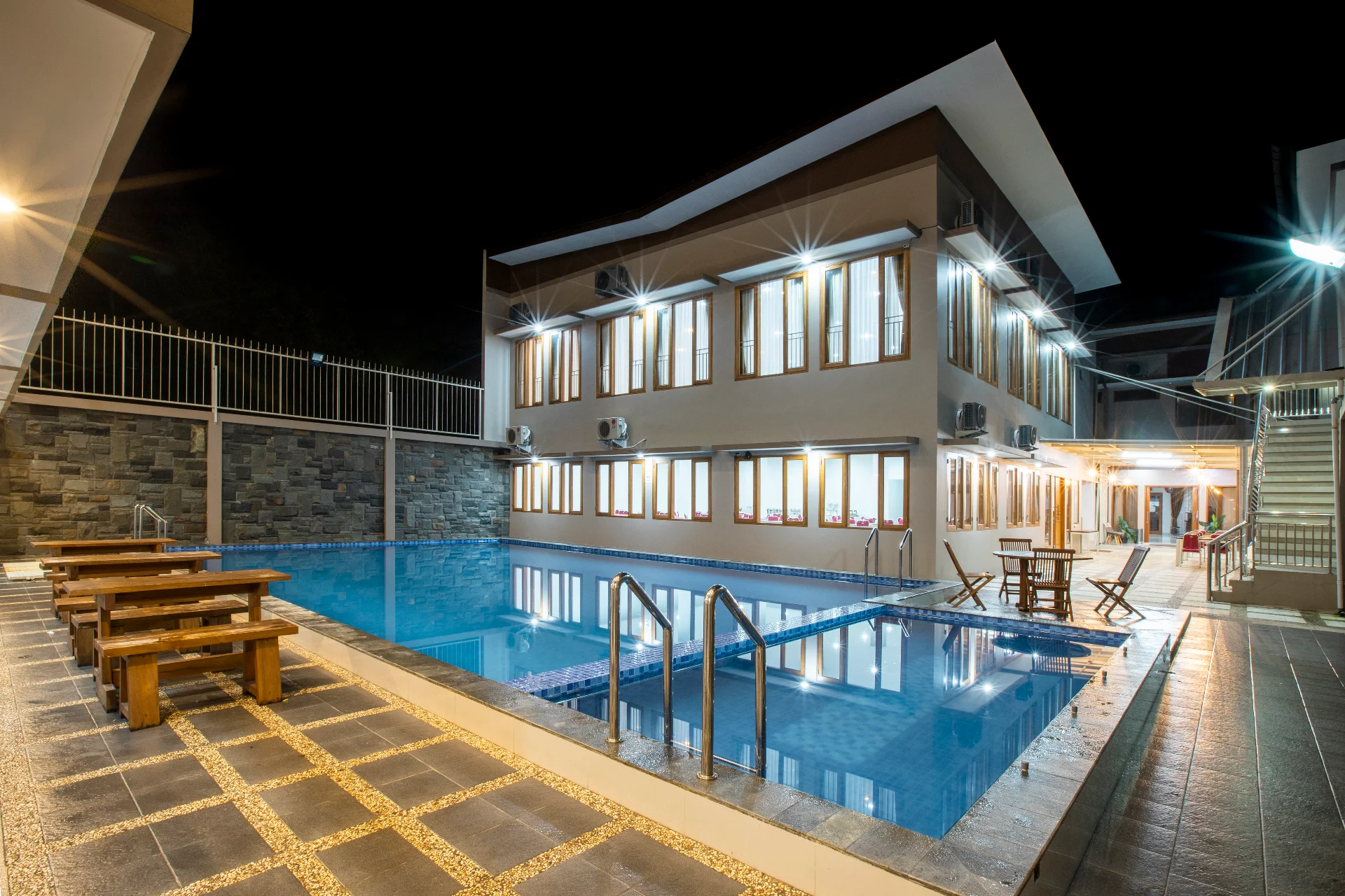 Grand Parigi Hotel