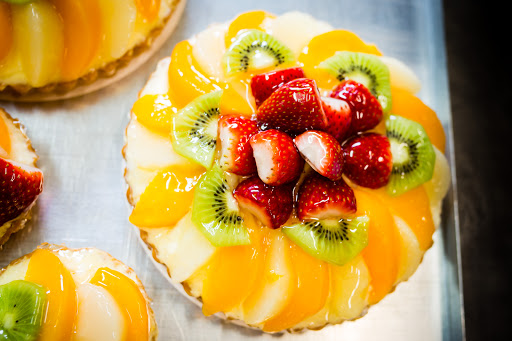 Mona's Bakehouse - Thumbnail