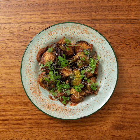 Hey Lady Diner by null