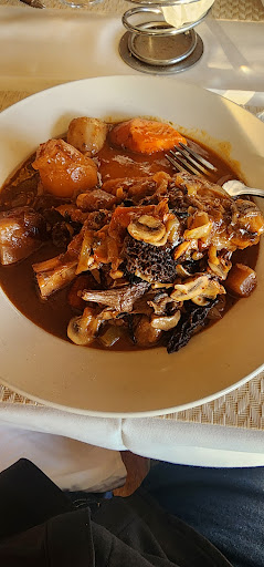 Sibo Restaurant Elk Cove Inn - Thumbnail