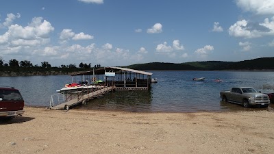 Blue Waters Resort on Bull Shoals Lake