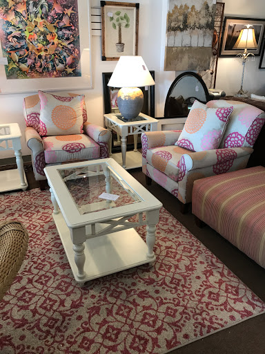 Pat's Home Consignment - Thumbnail