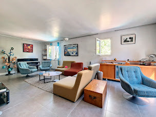 Photo n°7 de Vos Agents ont du Coeur - Mimet immobilier - Bérengère Lecompte - Agence Immobilière à Mimet (Agence immobilière)