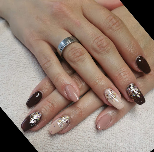 Beautiful Nails & Microblading - Thumbnail